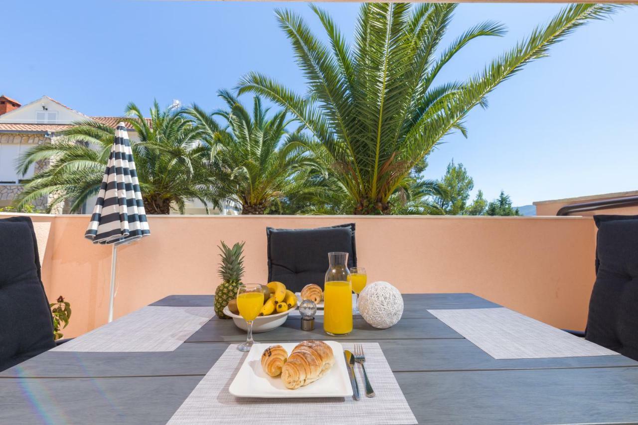 Paulonina Apartmán Vrboska
